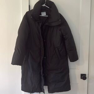 The best winter maternity jacket!! Old Navy size M